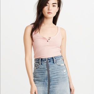 Abercrombie & Fitch Ribbed Henley Tank